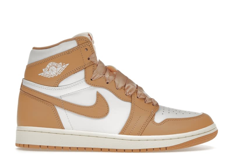 Jordan 1 Retro High OG Praline (W)
